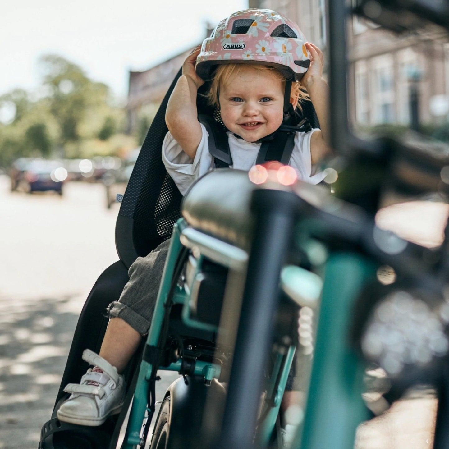 KINDERZIT VAN QIBBEL (1 - 7 JAAR)